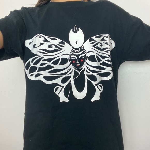 Butterfly Tee :) - Picture 4 of 4